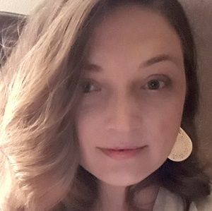 Meet your Posher, Christy